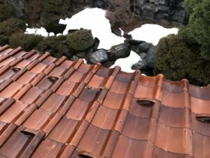 現地調査にて素敵な瓦